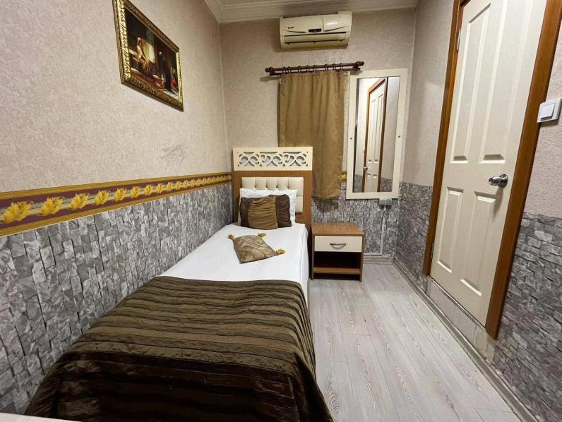 Vatan Hotel อิซมีร์ ภายนอก รูปภาพ