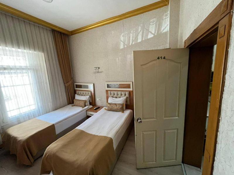 Vatan Hotel อิซมีร์ ภายนอก รูปภาพ