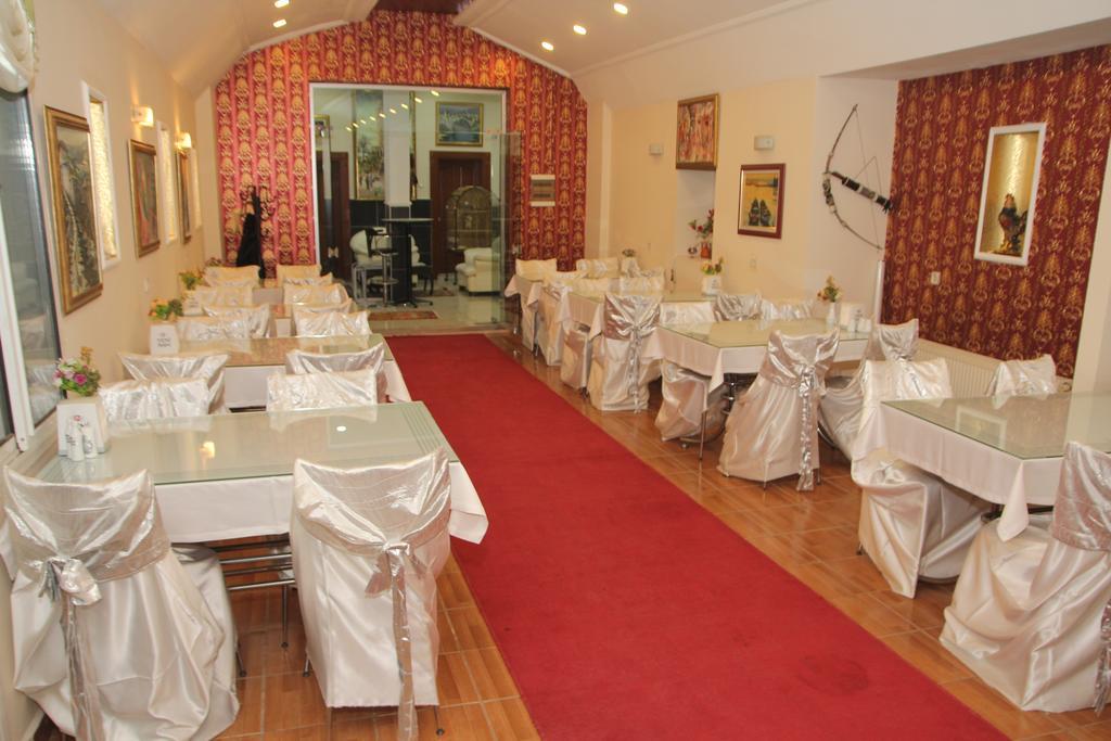 Vatan Hotel อิซมีร์ ภายนอก รูปภาพ
