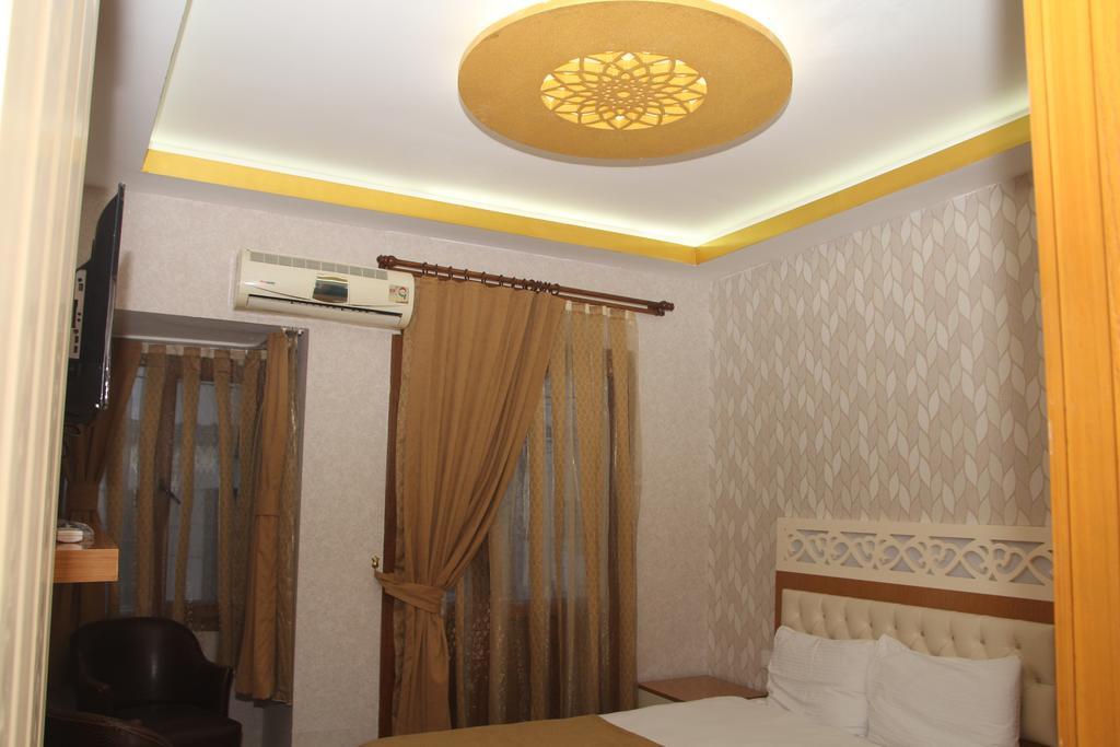 Vatan Hotel อิซมีร์ ภายนอก รูปภาพ